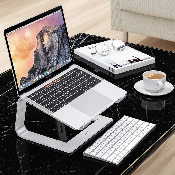 Home office essentials: OMOTON Laptop Stand
