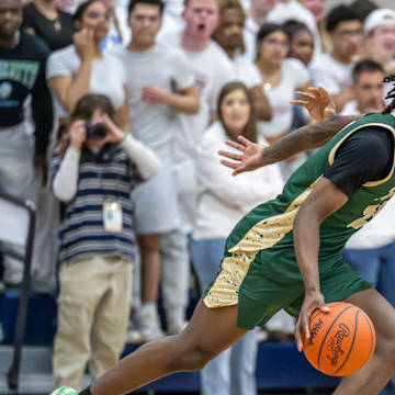 The Huron River Rats defeated Ypsilanti on Tuesday night with a final score of 64-21.