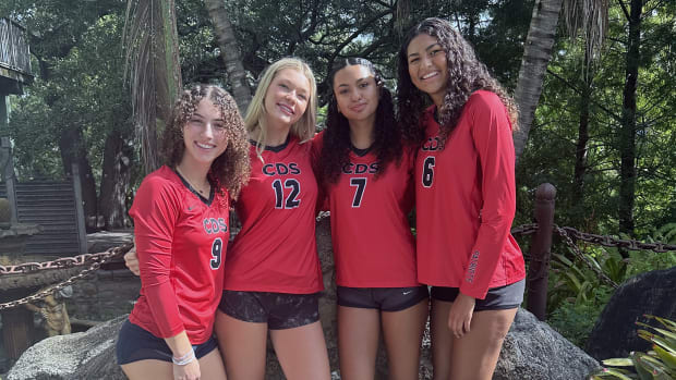 Carrollwood Day volleyball