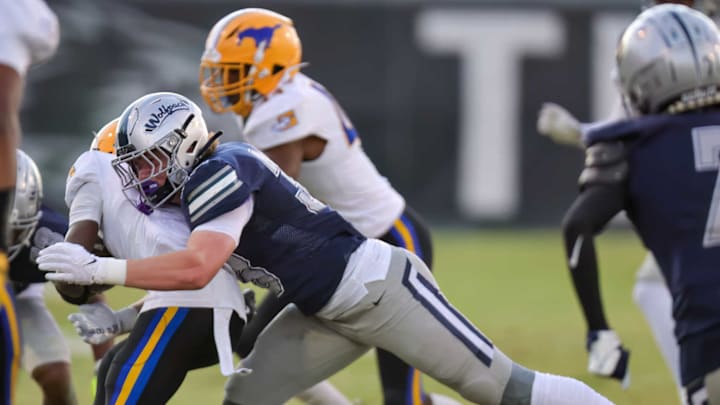 Clovis East with big stock on Grant Union ball carrier on 9-13-2024 Clovis East with big stock on Grant Union ball carrier on 9-13-2024