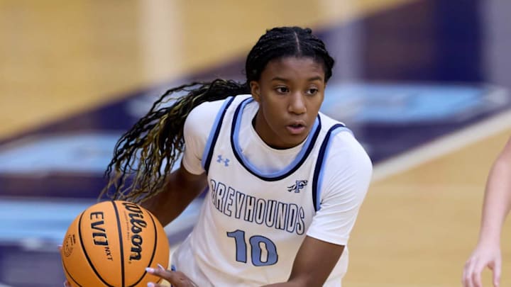 Pope defeated Sprayberry on Tuesday night with a final score of 71-58. Pope defeated Sprayberry on Tuesday night with a final score of 71-58.