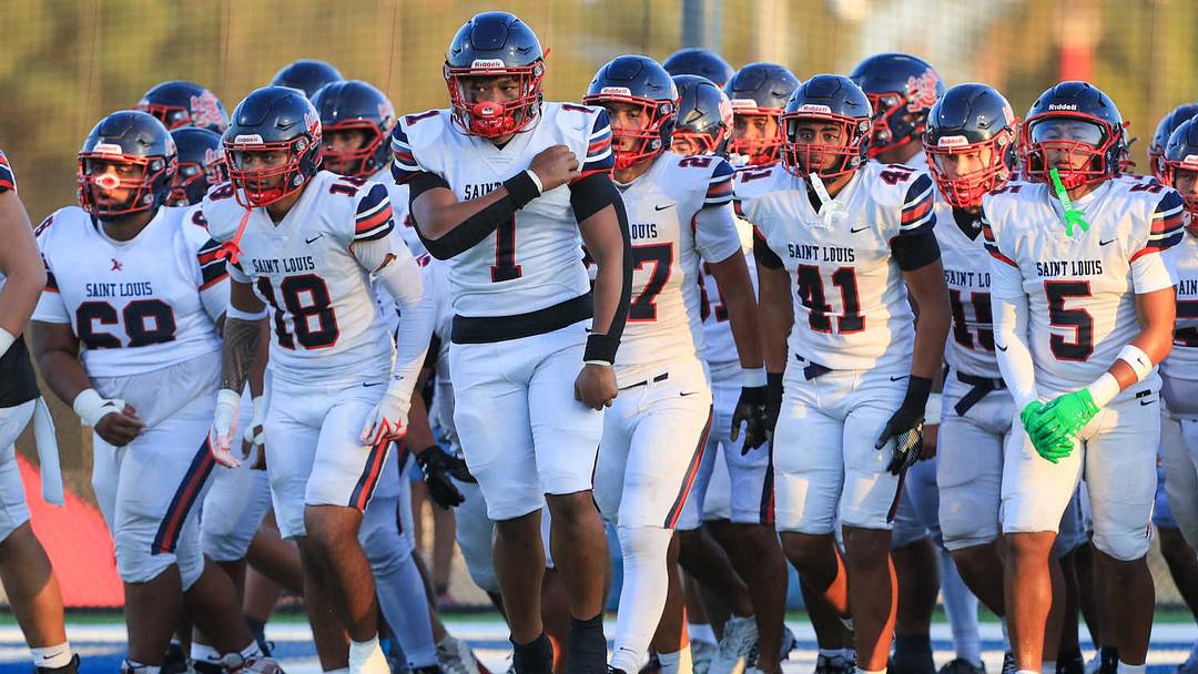 Saint Louis (HI) parted ways with head coach Tupu Alualu earlier this season after an 0-4 start that eventually became 0-6. But the traditional island powerhouse finally got its first win of the season in a 13-3 victory over Punahou last weekend.
