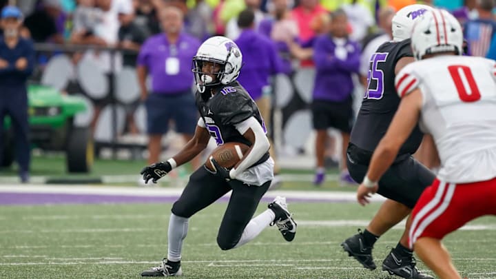 Archbishop Spalding Cavaliers @ Brownsburg Bulldogs - Aug 22, 2025 Archbishop Spalding Cavaliers @ Brownsburg Bulldogs - Aug 22, 2025
