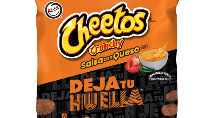 Cheetos Salsa con Queso and Deja tu Huella