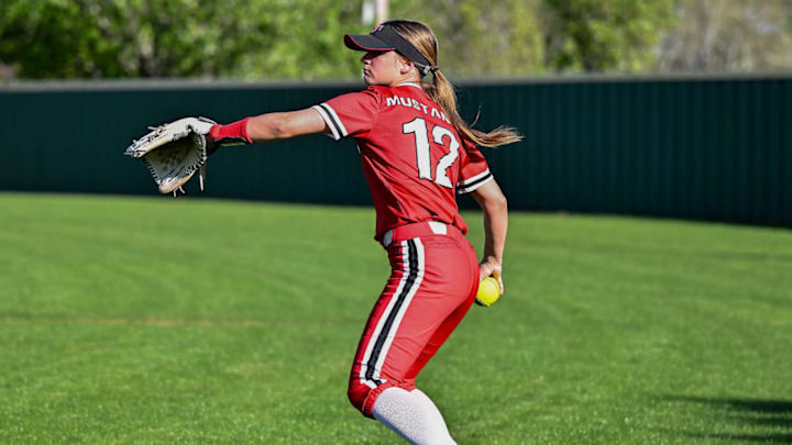 Jefferson's Amariuanna Amie throws the ball into the infield in a game against Hughes Springs Mustangs on Mar 25, 2025.