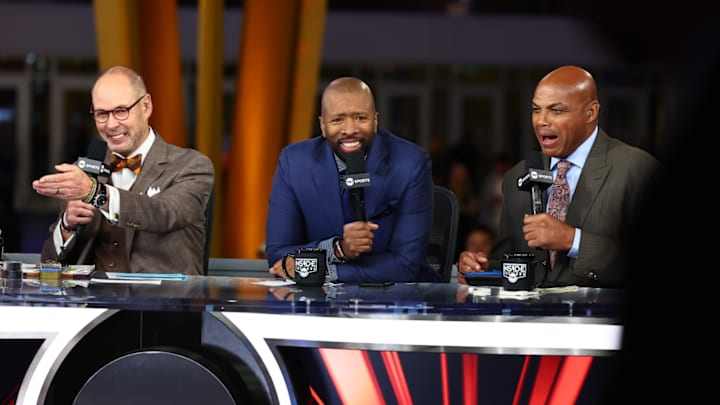Ernie Johnson, Kenny Smith and Charles Barkley on the set of ‘Inside the NBA.’ Ernie Johnson, Kenny Smith and Charles Barkley on the set of ‘Inside the NBA.’