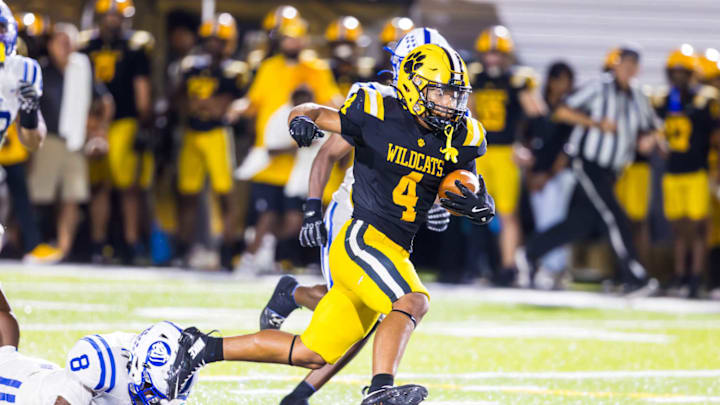 No. 11 Valdosta fell to No. 17 Colquitt County on Friday night with a final score of 17-18. No. 11 Valdosta fell to No. 17 Colquitt County on Friday night with a final score of 17-18.
