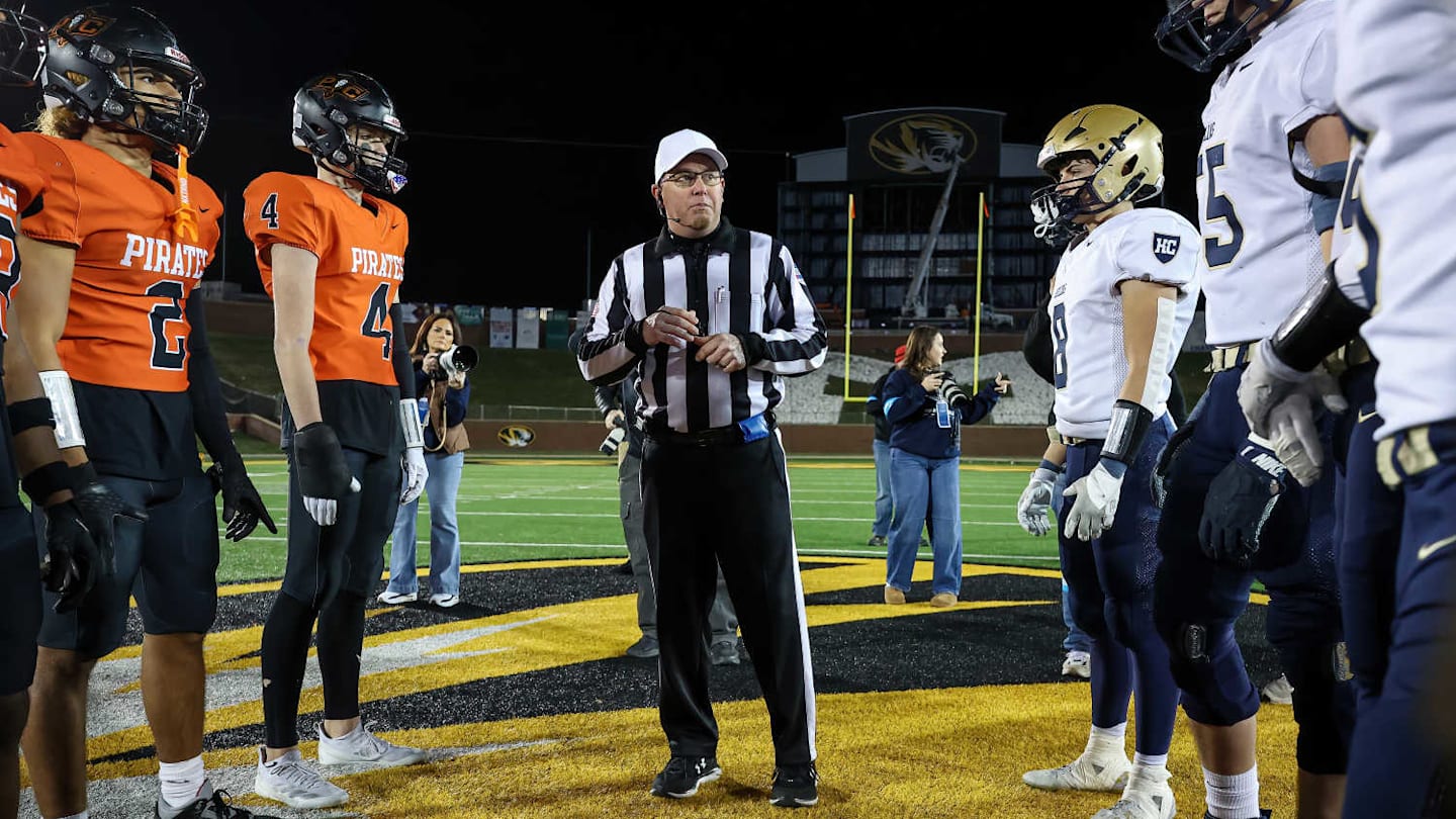 Missouri high school football Class 5 Show-Me Bowl No. 1 Platte County vs. No. 2 Carthage: Live score, updates