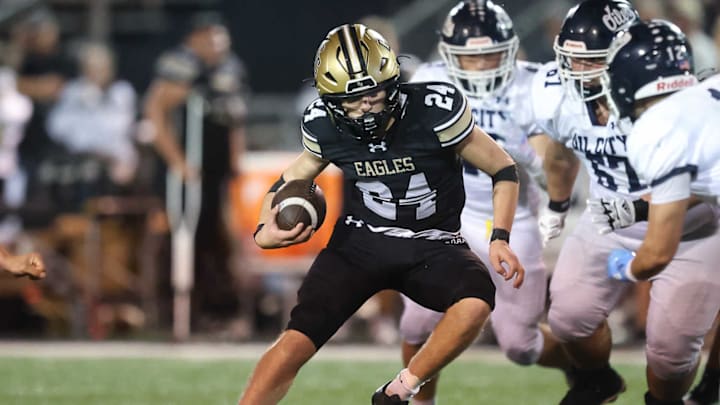 Scenes from Grove City vs Oil City