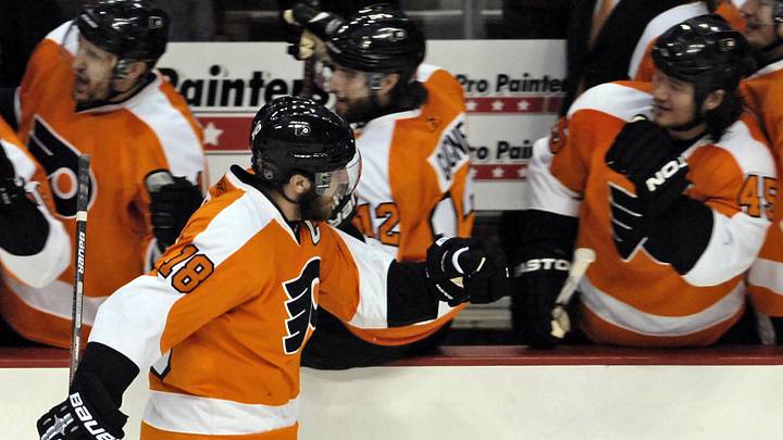 May 25, 2010; Philadelphia, PA USA;  Philadelphia Flyers center Mike Richards (18) celebrates with teammates after scoring a shorthanded goal during the 1st period of Game 5 of the Eastern Conference Finals against the Montreal Canadiens at the Wachovia Center. Mandatory Credit: Eric Hartline-Imagn Images