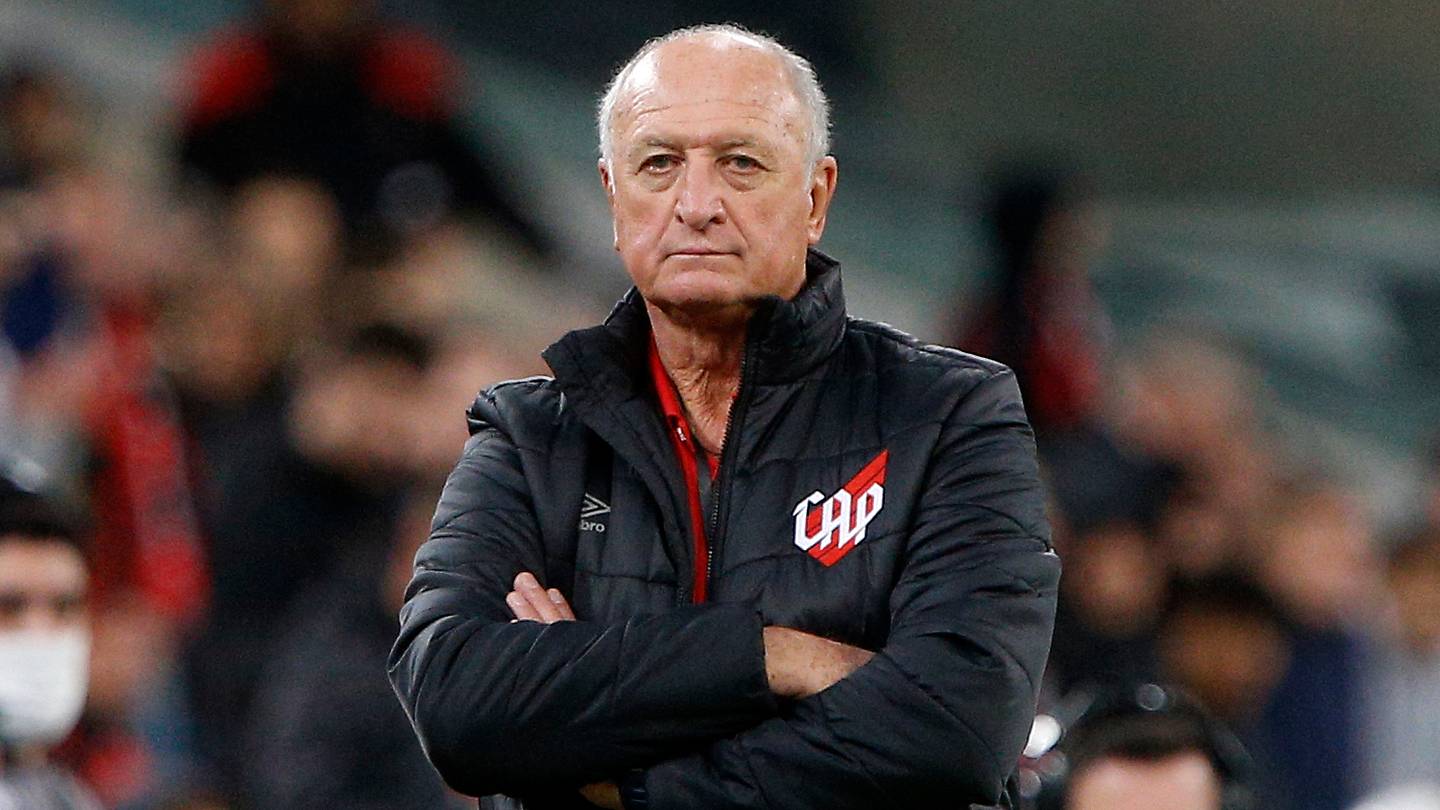 Felip&Atilde;&pound;o: os n&Atilde;&ordm;meros do treinador em um m&Atilde;&ordf;s &Atilde;&nbsp; frente do Athletico-PR