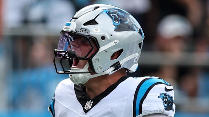 Carolina Panthers tight end Mitchell Evans