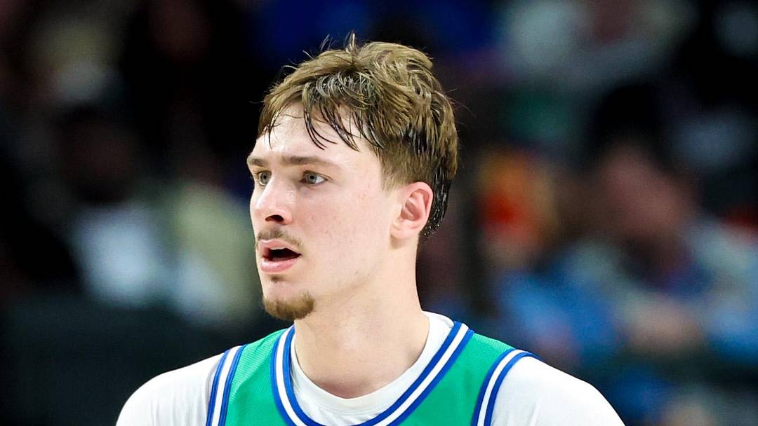 Mar 18, 2026; Dallas, Texas, USA; Dallas Mavericks forward Cooper Flagg (32) reacts against the Atlanta Hawks during the second half at American Airlines Center. Mandatory Credit: Kevin Jairaj-Imagn Images