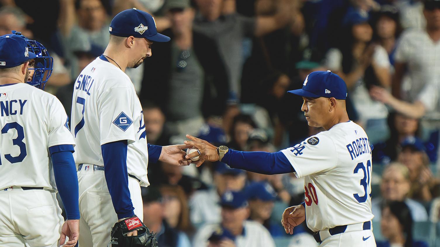 World Series Game 5 Takeaways: Dave Roberts, Dodgers Running Out