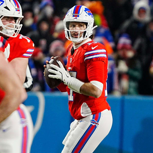 Buffalo Bills quarterback Josh Allen looks for a receiver during first half action at Highmark Stadiu