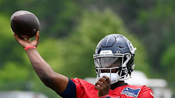 Tennessee Titans quarterback Cam Ward (1) passes during an NFL football minicamp camp practice at Ascension Saint Thomas Sports Park Thursday, June 12, 2025, in Nashville, Tenn.