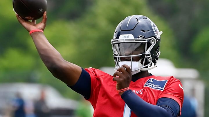 Tennessee Titans quarterback Cam Ward (1) passes during an NFL football minicamp camp practice at Ascension Saint Thomas Sports Park Thursday, June 12, 2025, in Nashville, Tenn.