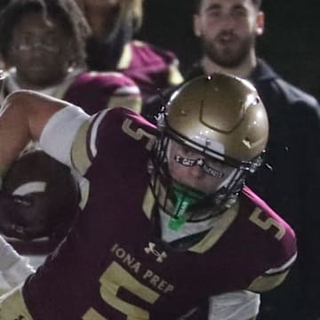 Crew Davis (5), a star running back at Iona Prep, is committed to play football and lacrosse at UNC.