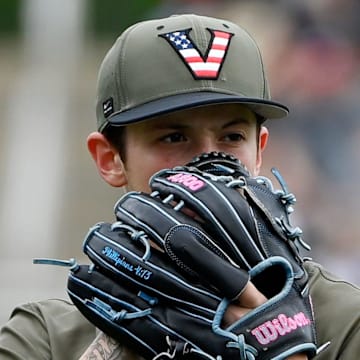 Vanderbilt pitcher Connor Fennell (39) throw to a Georgia batter during the first inning of an NCAA college baseball game at Hawkins Field Saturday, April 19, 2025, in Nashville, Tenn.