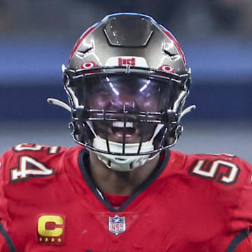 Sep 11, 2022; Arlington, Texas, USA;  Tampa Bay Buccaneers linebacker Lavonte David (54) reacts during the game against the Dallas Cowboys at AT&T Stadium. Mandatory Credit: Kevin Jairaj-Imagn Images