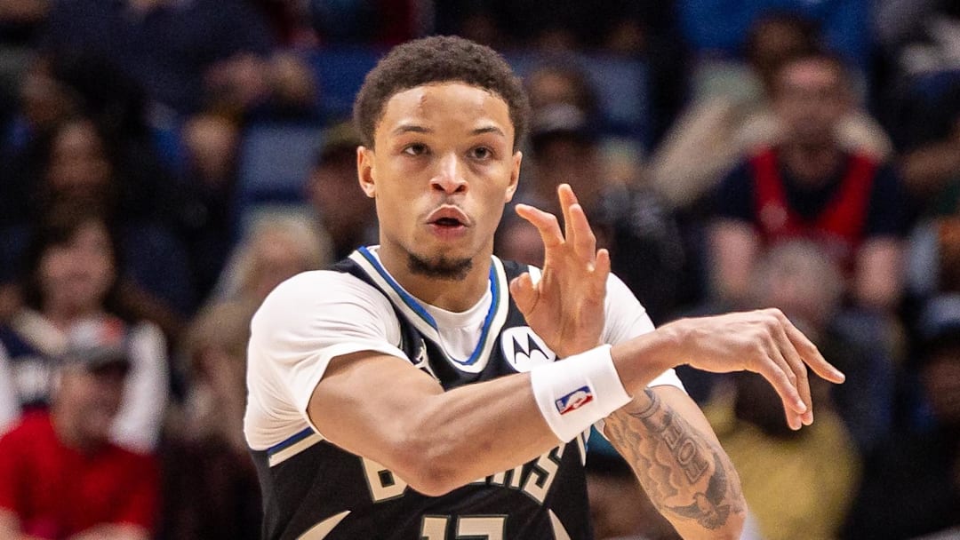 Feb 20, 2026; New Orleans, Louisiana, USA;  Milwaukee Bucks guard Ryan Rollins (13) passes against the New Orleans Pelicans during the first half at Smoothie King Center. Mandatory Credit: Stephen Lew-Imagn Images