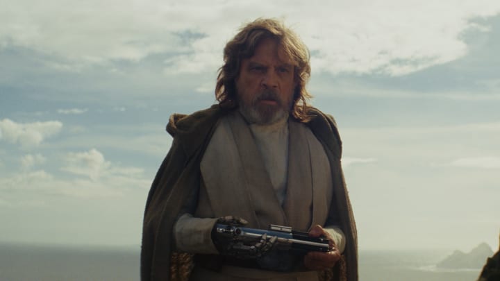 Star Wars: The Last Jedi..Luke Skywalker (Mark Hamill)..Photo: Lucasfilm Ltd. ..© 2017 Lucasfilm Ltd. All Rights Reserved.