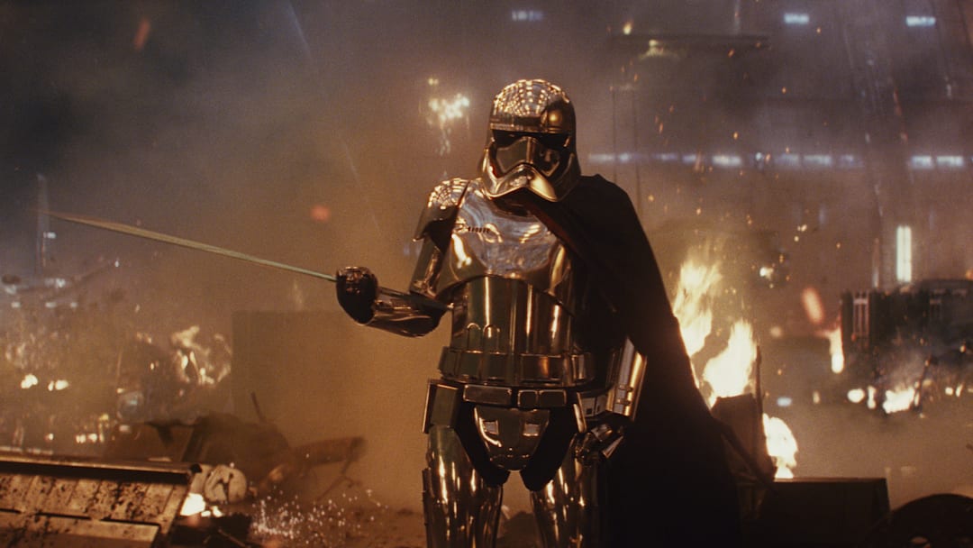 Star Wars: The Last Jedi..Captain Phasma (Gwendoline Christie) ..Photo: Lucasfilm Ltd. ..© 2017 Lucasfilm Ltd. All Rights Reserved.