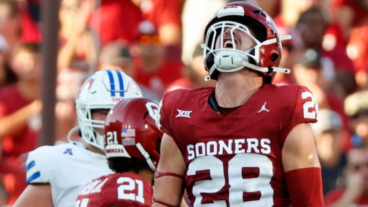 Oklahoma's Danny Stutsman (28) celebrates a tackle in the first half of the college football game between the University of Oklahoma Sooners and the Southern Methodist University Mustangs at the Gaylord Family Oklahoma Memorial Stadium in Norman, Okla., Saturday, Sept. 9, 2023.