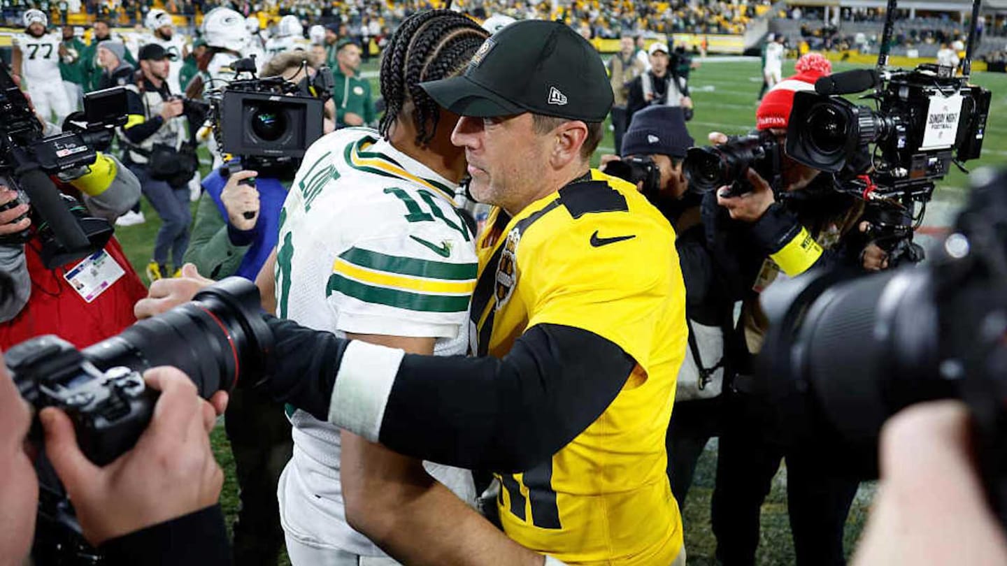 Jordan Love Speaks About Special Relationship With Aaron Rodgers After 'SNF' Showdown