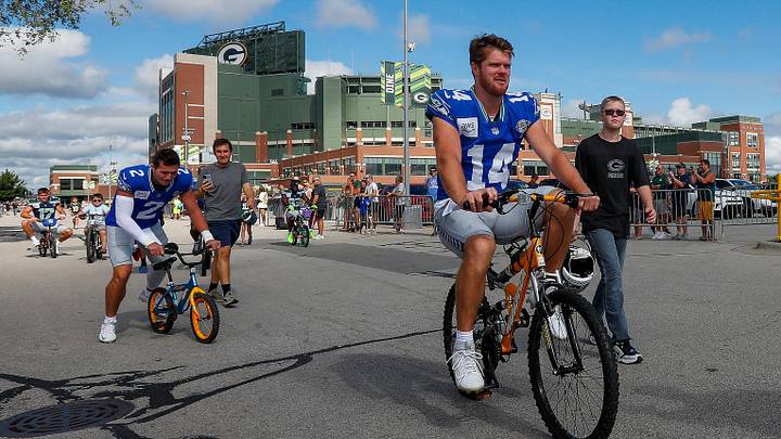 NFL analyst predicts fall-off is coming for Seahawks QB Sam Darnold