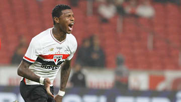 O equatoriano Arboleda é o mais longevo no atual elenco são-paulino - está no clube desde 2017