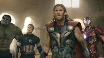 Marvel's Avengers: Age Of Ultron..L to R: Hulk (Mark Ruffalo), Captain America (Chris Evans), Thor (Chris Hemsworth), Iron Man (Robert Downey Jr.), Black Widow (Scarlett Johansson), and Hawkeye (Jeremy Renner)..Ph: Film Frame..©Marvel 2015