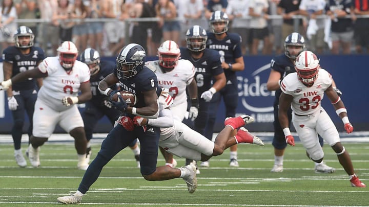 Nevada's Dalevon Campbell makes a catch while taking on Incarnate Word at Mackay Stadium in Reno on Sept. 10, 2022.

Ren Nevada Uiw 04