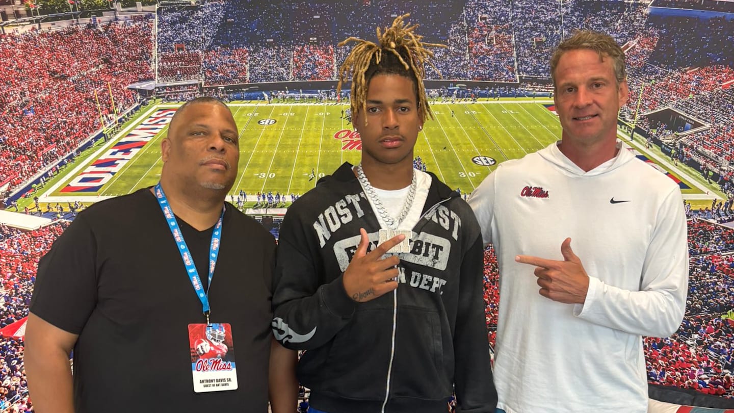 Top Linebacker Reveals Final Schools: Ole Miss Football, Florida, Michigan, Alabama Top Linebacker Reveals Final Schools: Ole Miss Football, Florida, Michigan, Alabama