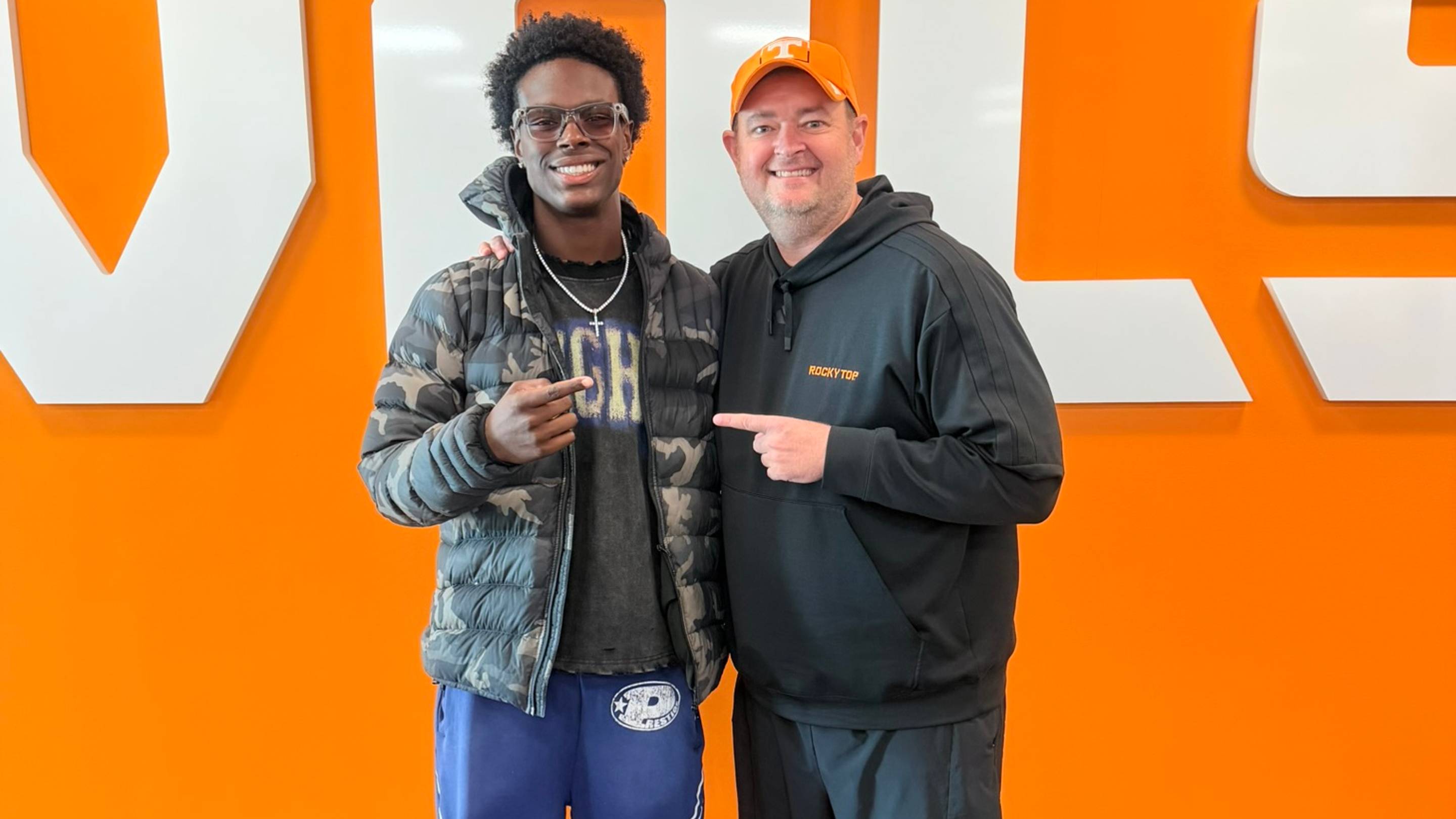 Standout 2029 WR Rush Williams Details His "Amazing" Tennessee Football Visit