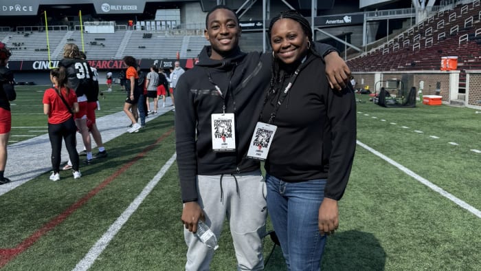 Three-Star 2025 Cincinnati Commit Jermaine Jones: 'I Was Made To Be A Bearcat'