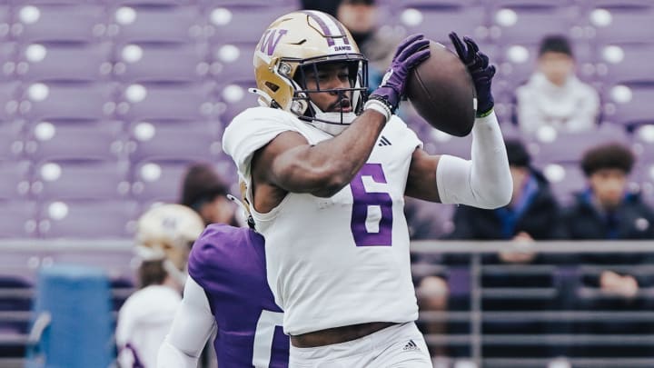 Jeremiah Hunter makes a fall camp grab for the Huskies. 