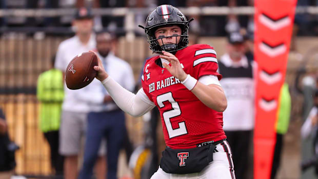 Texas Tech quarterback Behren Morton