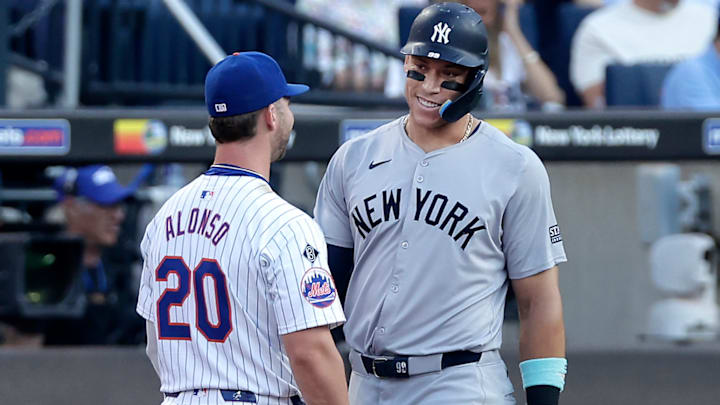 New York Yankees v New York Mets