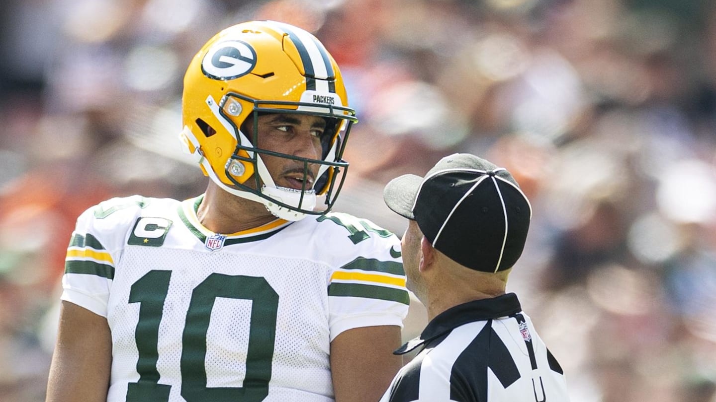 Packers Narrowly Lose Browns Amid Controversial Final Call, Recall 2010 Super Bowl Run
