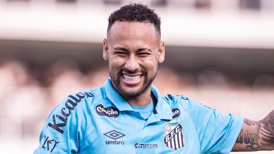 Neymar Jr will stay at Santos until at least the end of the year. | IMAGO/ZUMA Press Wire