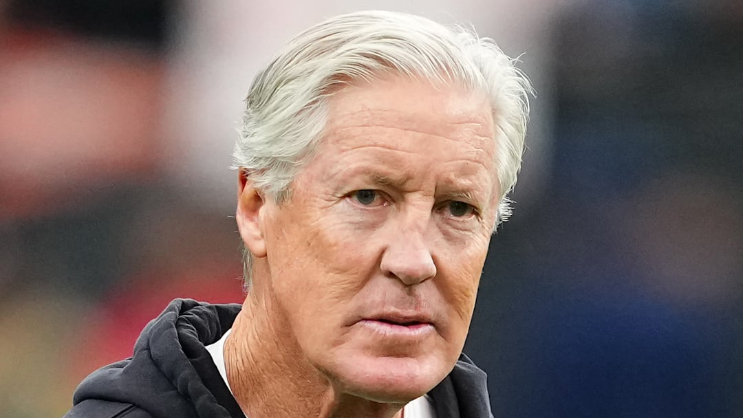 Denver Broncos v Las Vegas Raiders - NFL 2025