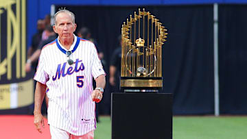New York Mets former manager Davey Johnson is introduced to the crowd during a pregame ceremony honoring the 1986 World Series Championship team prior to the game against the Los Angeles Dodgers at Citi Field on May 28, 2016.