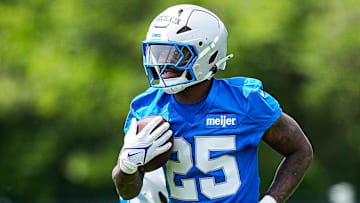 Detroit Lions running back Kye Robichaux (25) practices during OTA at Meijer Performance Center in Allen Park on Friday, May 30, 2025.