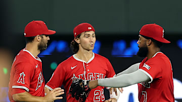 Los Angeles Angels v Kansas City Royals