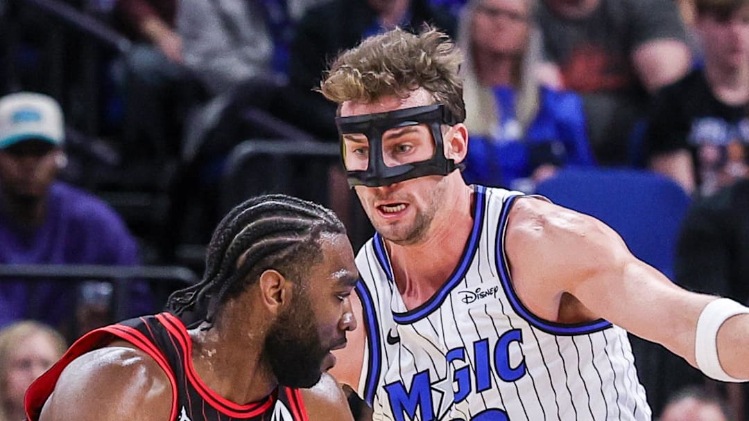 Chicago Bulls forward Patrick Williams drives to the basket against Orlando Magic forward Franz Wagner Chicago Bulls forward Patrick Williams drives to the basket against Orlando Magic forward Franz Wagner