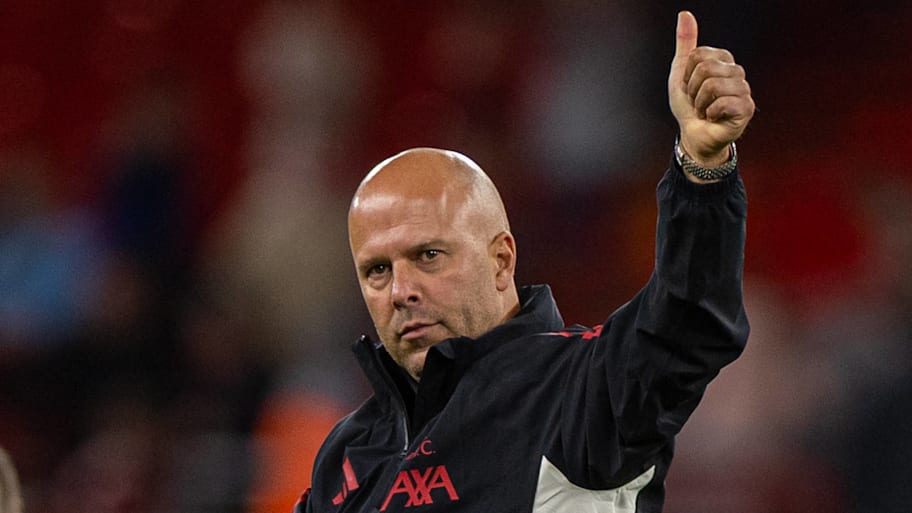 Arne Slot had positive news for Liverpool fans. | IMAGO/Propaganda Photo