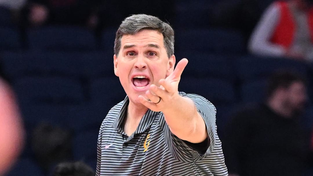 Cal head coach Mark Madsen