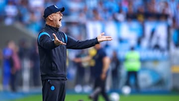 Mano Menezes