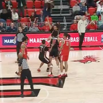 Deon Perry hit the 3/4 court buzzer beater for the Stags.